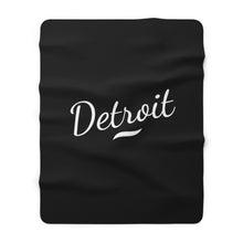 Load image into Gallery viewer, Detroit Classic Sherpa Throw
